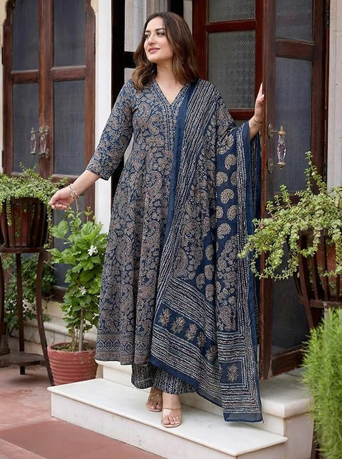 Miyami Viscose Blend Kurta for Women | Kurta with Palazzo & Dupatta | A Line Printed Suit | Indian Ethnic Outfit Office Party Wedding Clothing Fashion Premium Traditional Style Look 3 Piece